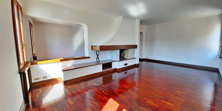 Salone.7