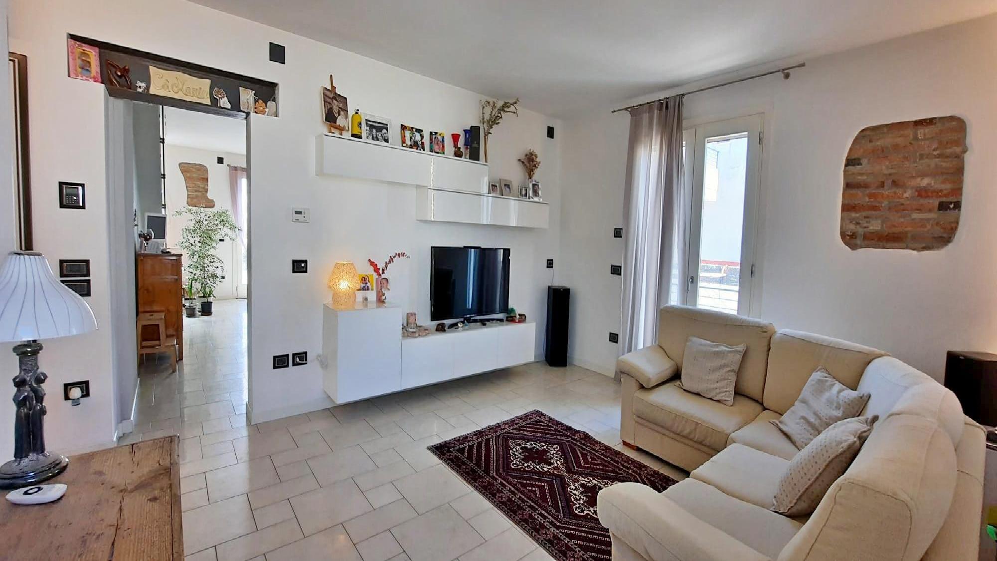 TREBASELEGHE -Introvabile app.to 3 Camere