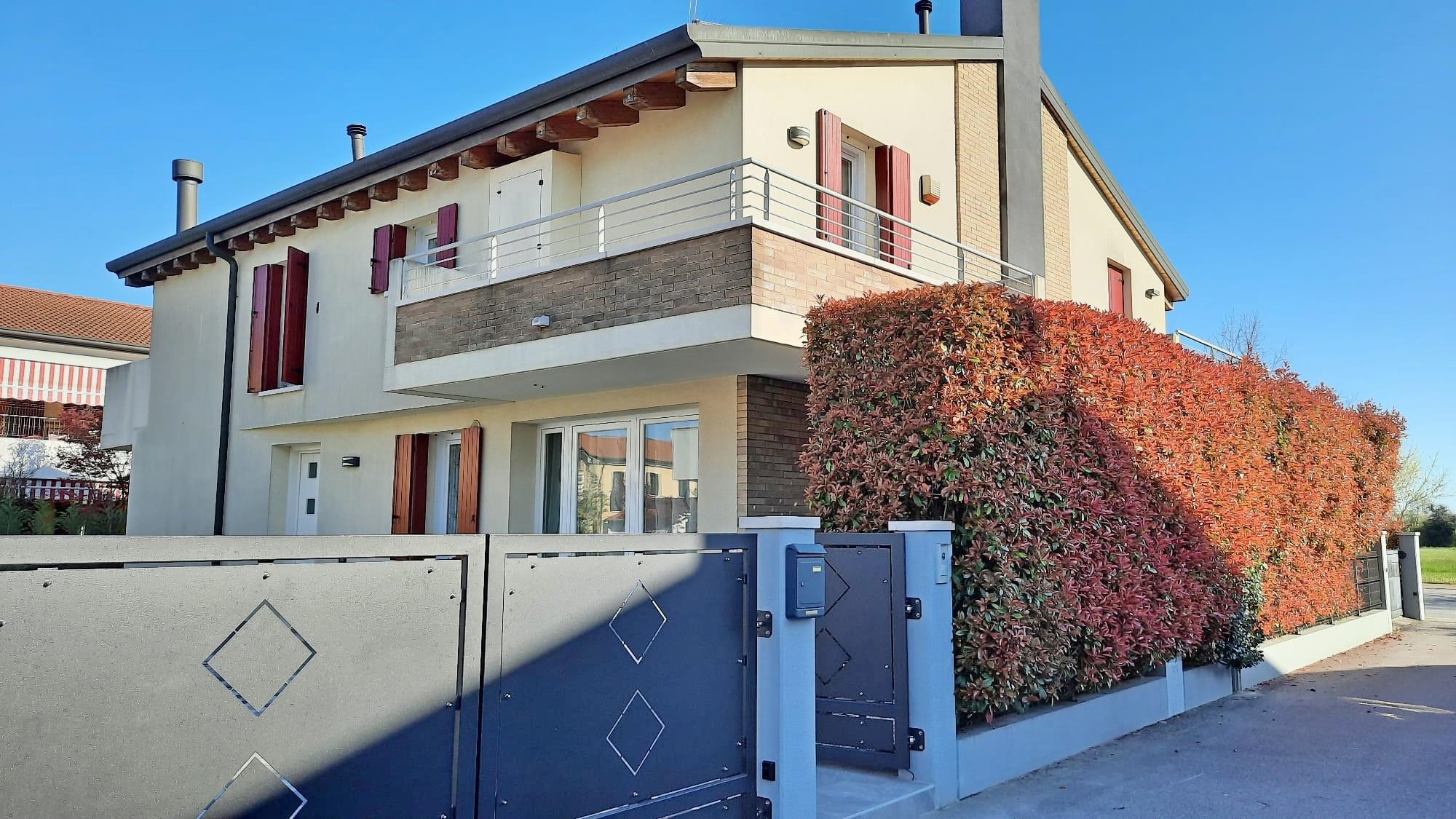 NOALE pochi KM – Recente Porzione di Bivilla