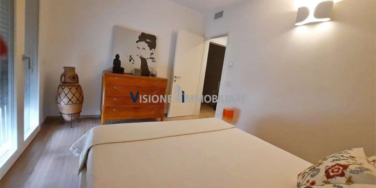 imm_12786-20240912190845-1280-
