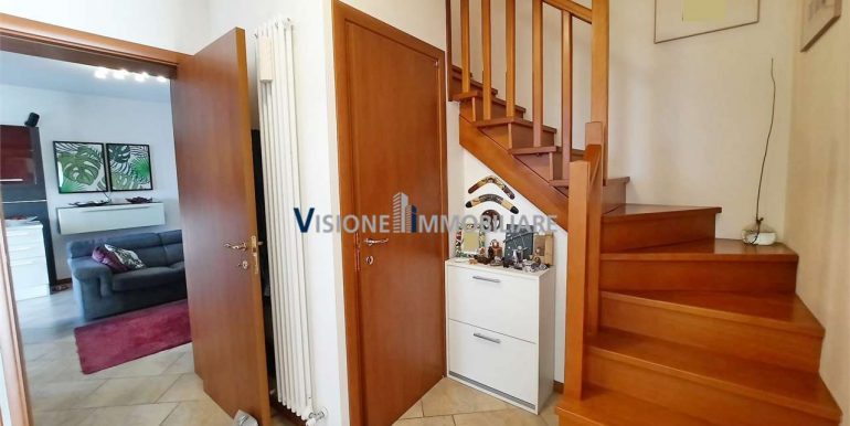 imm_13735-20251010174845-1280-