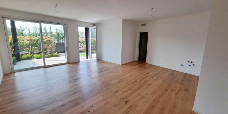 imm_13870-20260123181556-1280-