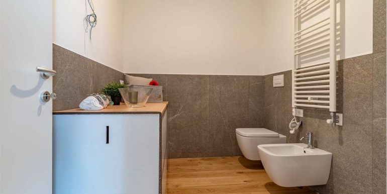 imm_13886-20260123183249-1280-