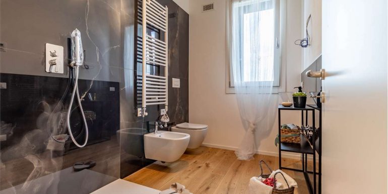 imm_13889-20260123183241-1280-