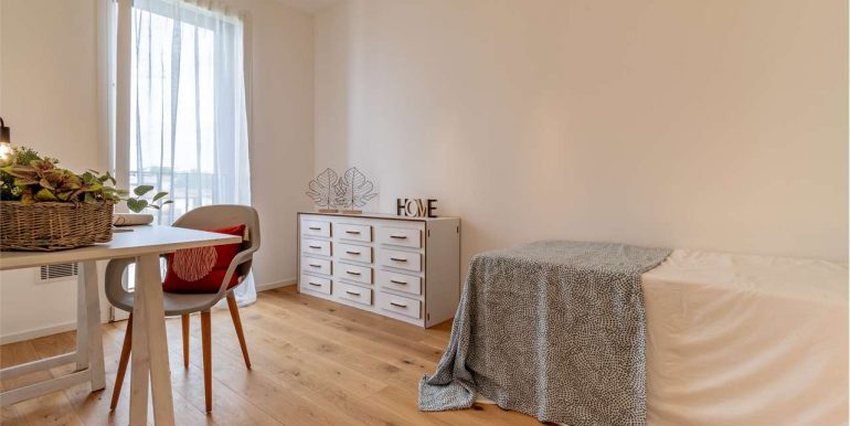 imm_13892-20260123183223-1280-